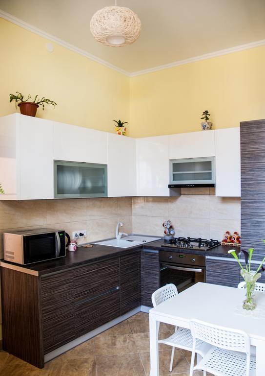 Soborna Comfort Place Apartment Лвив Екстериор снимка